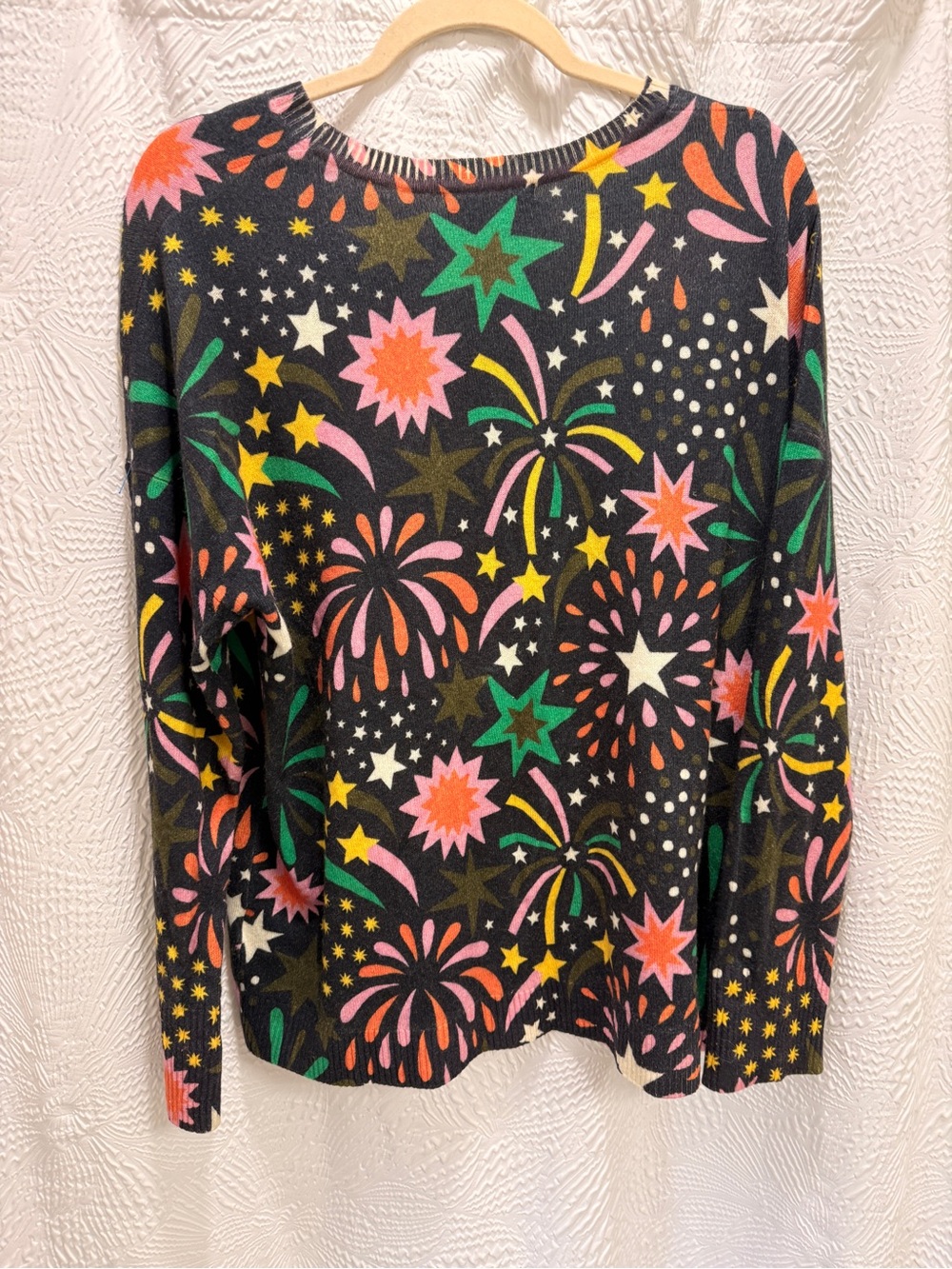 NWOT Boden Black Multi Firework-Print Crewneck Sweater 100% cashmere XL - Picture 4 of 4